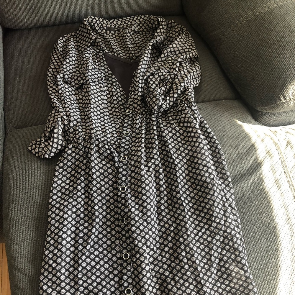 Black and white button up dress